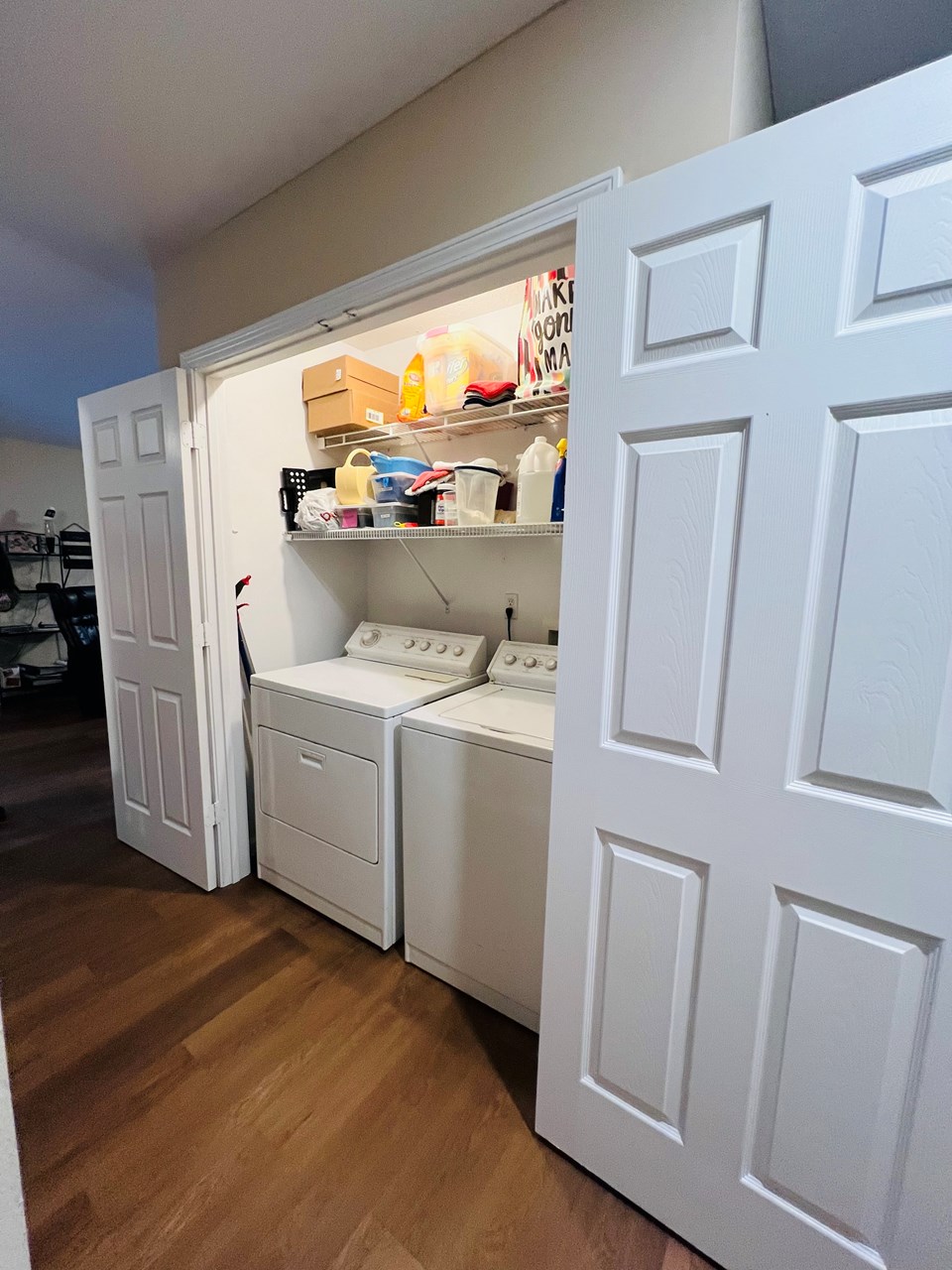 laundry closet for full sized appliances